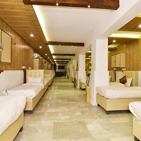 Hotel sallow International Amritsar Esterno foto
